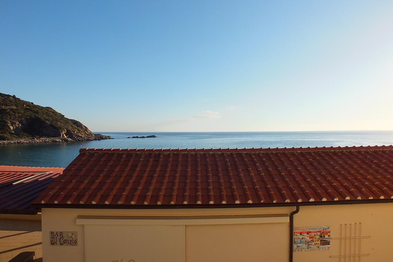 דירות Spiaggia di Cavoli Le Soleil מראה חיצוני תמונה